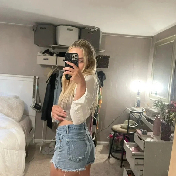 AGOLDE shorts 26 - Picture 9 of 14